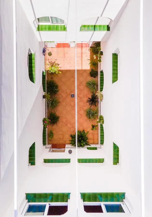 בית הארחה Punta Umbría Hostal Patio Andaluz
